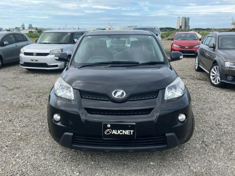 1 Toyota Ist 2009| Economical Hatchback - Image 1