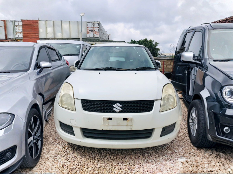 1 Suzuki Swift 2008: Drive the Legend - Image 1