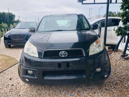 2006 Toyota Rush: Rugged City Explorer