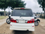 2006 Toyota Alphard: Ultimate Luxury - Image 2