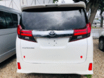 2015 Toyota Alphard: Ultimate Luxury MPV - Image 2